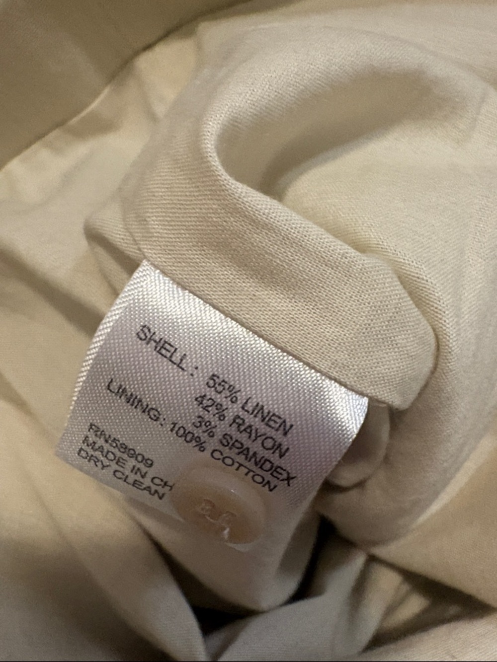 ANTONIO MELANI Sleeveless Collared Beige Jumpsuit romper with tie back - Picture 6 of 6